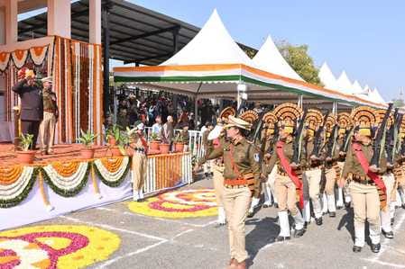 हर्ष उल्लास और धूमधाम से मनाया गया 76वां गणतंत्र दिवस, प्रभारी मंत्री टेटवाल ने उज्जैन जिले में हर्ष उल्लास और धूमधाम से मनाया गया 76वां गणतंत्र दिवस, प्रभारी मंत्री टेटवाल ने उज्जैन जिले में