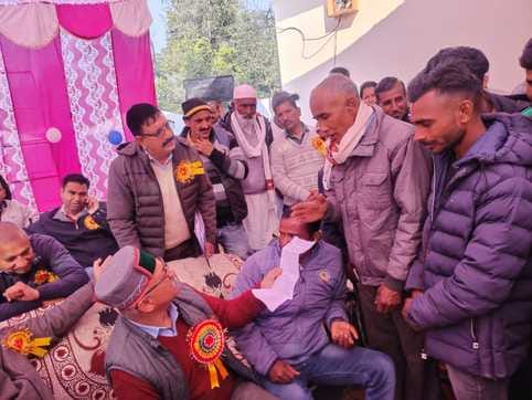 नाहन के सुरला में पीएचसी भवन का उद्घाटन करते विधायक अजय सोलंकी। संवाद नाहन के सुरला में पीएचसी भवन का उद्घाटन करते विधायक अजय सोलंकी। संवाद