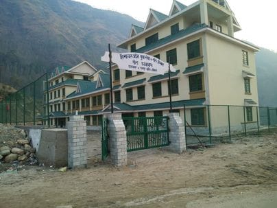 आठ वर्ष बाद भी इंडोर स्टेडियम दत्तनगर के लाभ से वंचित युवा खिलाड़ी। संवाद आठ वर्ष बाद भी इंडोर स्टेडियम दत्तनगर के लाभ से वंचित युवा खिलाड़ी। संवाद