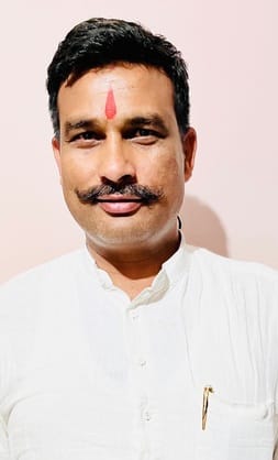 जैन रोडलाइन के संचालक नवीन जैन