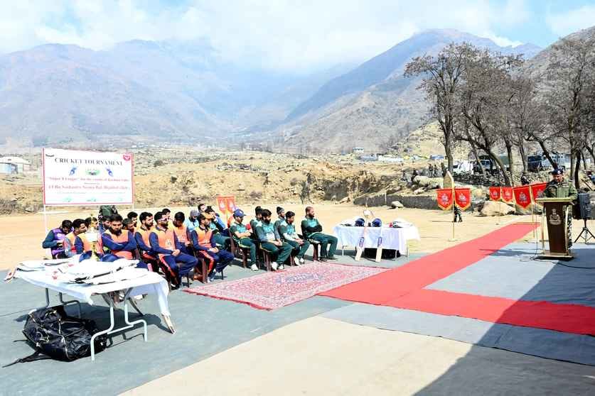 13वीं वाहिनी, सशस्त्र सीमा बल द्वारा डिग्निबल क्रिकेट ग्राउंड में सुपर 8 क्रिकेट लीग का आयोजन 13वीं वाहिनी, सशस्त्र सीमा बल द्वारा डिग्निबल क्रिकेट ग्राउंड में सुपर 8 क्रिकेट लीग का आयोजन