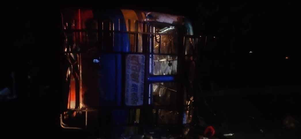 बैतूल एक्सीडेंट : स्टेट हाईवे पर बड़ा हादसा, खड़ी बस को डंपर ने मारी टक्कर, 32 यात्री घायल