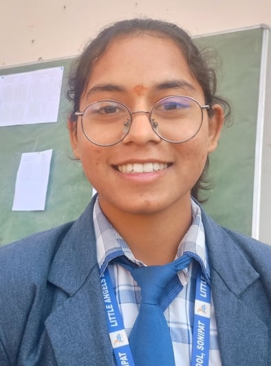 फोटो 12- पेपर अच्छा होने की खुशी....सोनीपत के ईदगाह रोड स्थित मालवीय शिक्षा सदन स्कूल में बनाए फोटो 12- पेपर अच्छा होने की खुशी....सोनीपत के ईदगाह रोड स्थित मालवीय शिक्षा सदन स्कूल में बनाए
