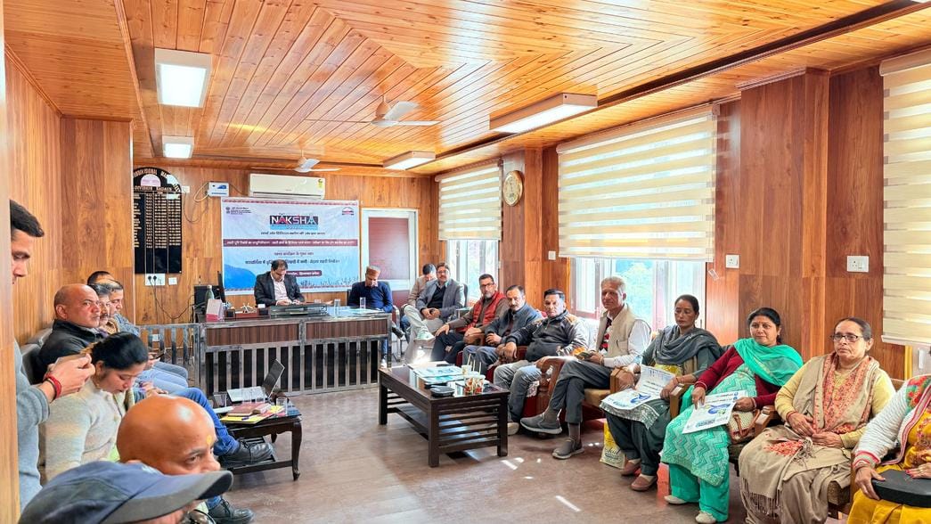 नगर परिषद नादौन में नक्शा पायलट कार्यक्रम का शुभारंभ शहरी विकास विभाग के निर्देशक डॉ. नीरज कुमा