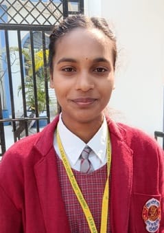 शहर के बेनहर पब्लिक स्कूल परीक्षा केंद्र पर परीक्षा समाप्त होने के बाद कॉलेज से बाहर आते छात्र शहर के बेनहर पब्लिक स्कूल परीक्षा केंद्र पर परीक्षा समाप्त होने के बाद कॉलेज से बाहर आते छात्र