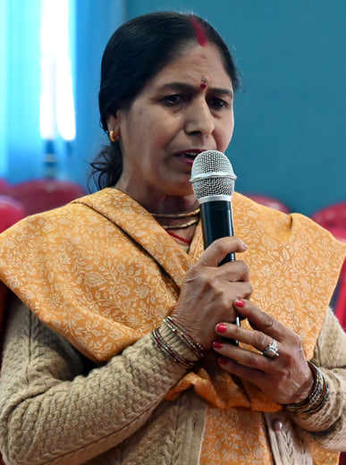 मंडी के पड्डल स्थित टेबल टेनिस हाॅल में अंतरराष्ट्रीय महाशिवरात्रि महोत्सव की सांस्कृतिक संध् मंडी के पड्डल स्थित टेबल टेनिस हाॅल में अंतरराष्ट्रीय महाशिवरात्रि महोत्सव की सांस्कृतिक संध्
