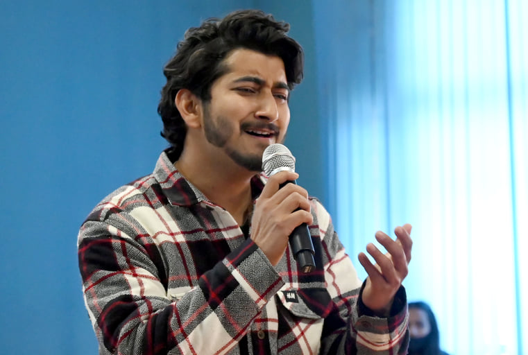 मंडी के पड्डल स्थित टेबल टेनिस हाॅल में अंतरराष्ट्रीय महाशिवरात्रि महोत्सव की सांस्कृतिक संध् मंडी के पड्डल स्थित टेबल टेनिस हाॅल में अंतरराष्ट्रीय महाशिवरात्रि महोत्सव की सांस्कृतिक संध्