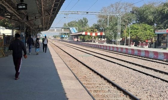 सांसद आदित्य यादव