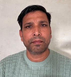 मझोला से ड्यूनी डैम जाने वाले जर्जर मार्ग। संवाद मझोला से ड्यूनी डैम जाने वाले जर्जर मार्ग। संवाद