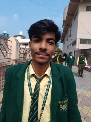 सीबीएसई छात्र आरव सीबीएसई छात्र आरव