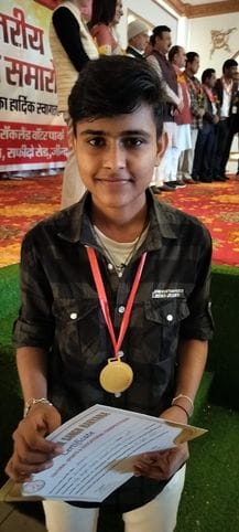 23जेएनडी18: मेधावी सम्मान समारोह में सांस्कृतिक कार्यक्रम की प्रस्तुति देते विद्यार्थी। संवाद 23जेएनडी18: मेधावी सम्मान समारोह में सांस्कृतिक कार्यक्रम की प्रस्तुति देते विद्यार्थी। संवाद