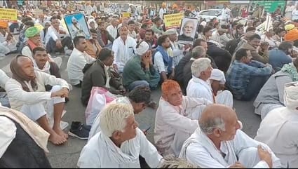 स्थायी नियुक्ति पत्र की मांग को लेकर सड़क पर उतरे प्रदेश भर के पटेल