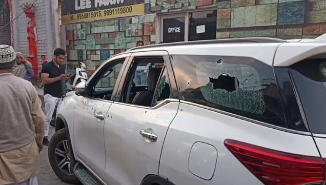 -फोटो 57 : नफे सिंह हत्याकांड के विरोध में समर्थकों द्वारा की गई सड़क जाम। फाइल फोटो -फोटो 57 : नफे सिंह हत्याकांड के विरोध में समर्थकों द्वारा की गई सड़क जाम। फाइल फोटो