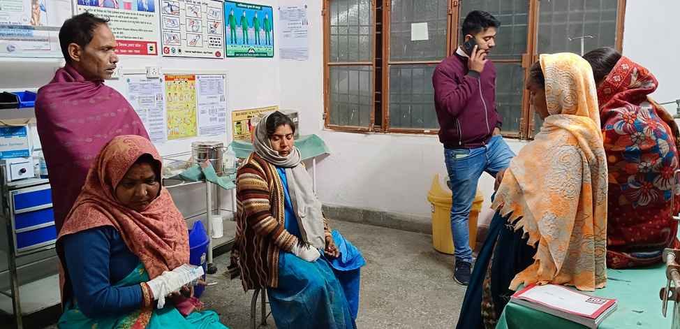 हादसे में घायल कल्याण सिंह। हादसे में घायल कल्याण सिंह।