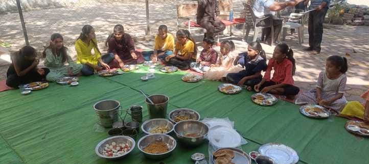 मानवता की मिशाल