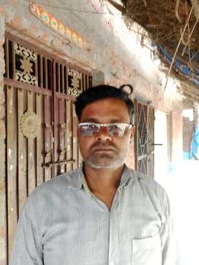 बरखेड़ा क्षेत्र में नवाबगंज हाईवे को जोड़ने वाला जर्जर मार्ग। संवाद बरखेड़ा क्षेत्र में नवाबगंज हाईवे को जोड़ने वाला जर्जर मार्ग। संवाद