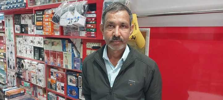कोसली में निर्माणाधीन ओवरब्रिज। संवाद कोसली में निर्माणाधीन ओवरब्रिज। संवाद
