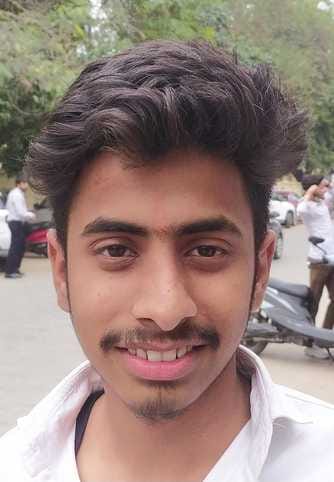 मयूर, विद्यार्थी। संवाद मयूर, विद्यार्थी। संवाद