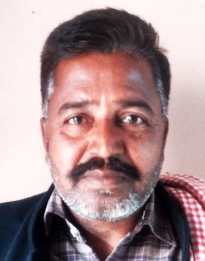 शुक्रवार की रात बारिश और तेज हवा से कुर्रियाकलां के खेत में गिरी गेहूं की फसल। संवाद शुक्रवार की रात बारिश और तेज हवा से कुर्रियाकलां के खेत में गिरी गेहूं की फसल। संवाद