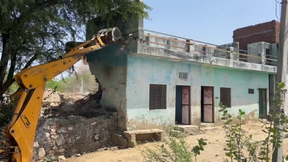 अजमेर विकास प्राधिकरण की अतिक्रमण पर कार्यवाही