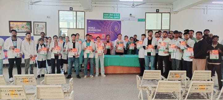 03जेएनडी02-नागरिक अस्पताल में आयोजित जागरूकता कार्यक्रम को संबोधित करते हुए डिप्टी एमएस डॉ. राज
