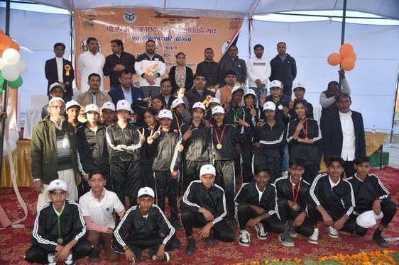 सोक्रेटिक स्कूल में पीएम श्री विद्यालयों के बीच प्रतियोगिता के अवसर पर सांस्कृतिक कार्यक्रम प् सोक्रेटिक स्कूल में पीएम श्री विद्यालयों के बीच प्रतियोगिता के अवसर पर सांस्कृतिक कार्यक्रम प्