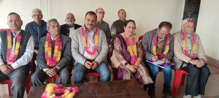 बिलासपुर के विश्वकर्मा मंदिर में आयोजित बैठक में उपस्थित पेंशनर वेलफेयर एसोसिएशन जिला बिलासपुर बिलासपुर के विश्वकर्मा मंदिर में आयोजित बैठक में उपस्थित पेंशनर वेलफेयर एसोसिएशन जिला बिलासपुर