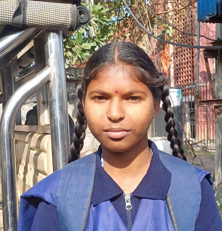 नैना। नैना।