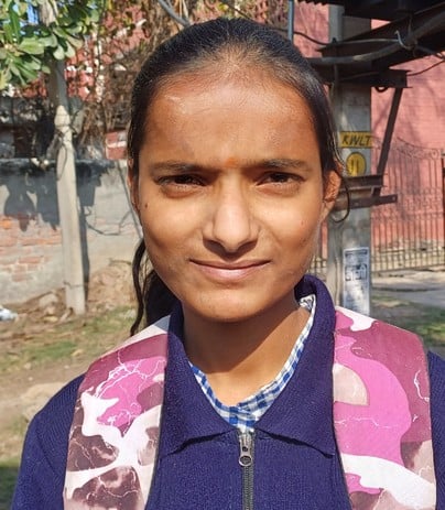 नैना। नैना।