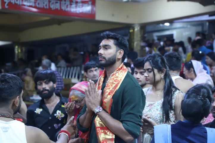 भस्म आरती मे हुआ बाबा महाकाल का त्रिनेत्र स्वरूप श्रृंगार, भारतीय क्रिकेट खिलाड़ी अय्यर ने किए भस्म आरती मे हुआ बाबा महाकाल का त्रिनेत्र स्वरूप श्रृंगार, भारतीय क्रिकेट खिलाड़ी अय्यर ने किए