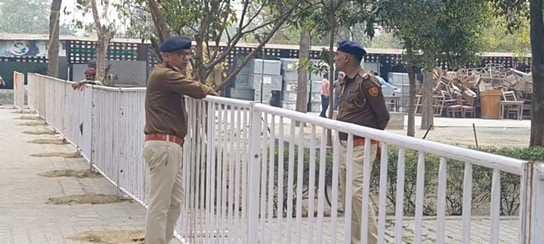 11सीटीके16 सीआर बीएड कॉलेज में मतगणना के लिए लगाई गई टेबल। संवाद