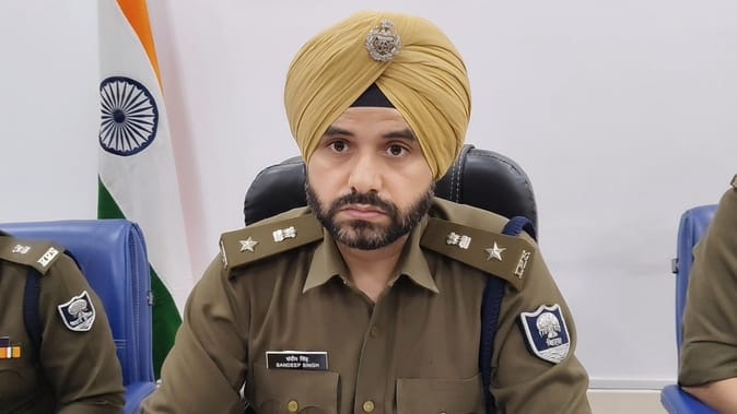 एसपी संदीप सिंह एसपी संदीप सिंह