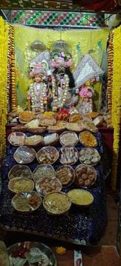 उज्जैन के इस मंदिर में होली खेलने के लिए लगे 201 क्विंटल फूल और 51 क्विंटल हर्बल गुलाल जानिए कह उज्जैन के इस मंदिर में होली खेलने के लिए लगे 201 क्विंटल फूल और 51 क्विंटल हर्बल गुलाल जानिए कह