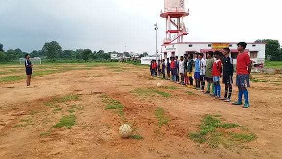 खेलते हुऐ खिलाड़ी खेलते हुऐ खिलाड़ी