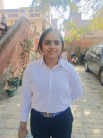 17सीटीके06...दसवीं कक्षा की सामाजिक विज्ञान विषय की परीक्षा देकर परीक्षा केंद्र से बाहर आते परी 17सीटीके06...दसवीं कक्षा की सामाजिक विज्ञान विषय की परीक्षा देकर परीक्षा केंद्र से बाहर आते परी