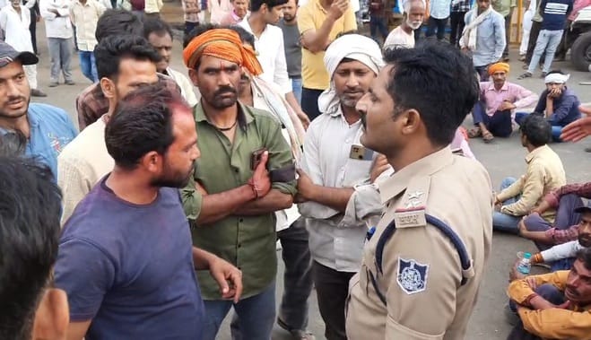 सड़क पर जाम