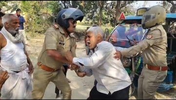 पट्टी कोतवाली के लबेदा गांव में आयोजित धर्मांतरण सभा में जुटे लोग। सोशल मीडिया