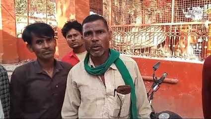 पुराना जिला अस्पताल में प्रमाण पत्र बनवाने के लिए बैठे दिव्यांग। संवाद पुराना जिला अस्पताल में प्रमाण पत्र बनवाने के लिए बैठे दिव्यांग। संवाद