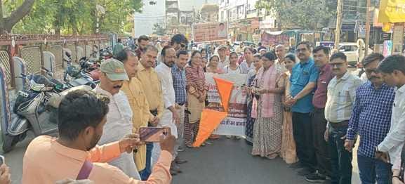 उज्जैन का धन्यवाद यात्रा से क्या है कनेक्शन, कभी महिला मंडल तो कभी अन्य संगठन शामिल होकर मुख्यम