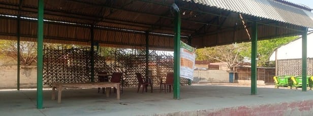 रोजा मंडी में क्रय केंद्रों पर पसरा सन्नाटा। संवाद रोजा मंडी में क्रय केंद्रों पर पसरा सन्नाटा। संवाद