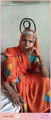 दूसरी मंजिल पर वृद्धजन के वार्ड में भर्ती मरीज। स्रोत : संवाद दूसरी मंजिल पर वृद्धजन के वार्ड में भर्ती मरीज। स्रोत : संवाद