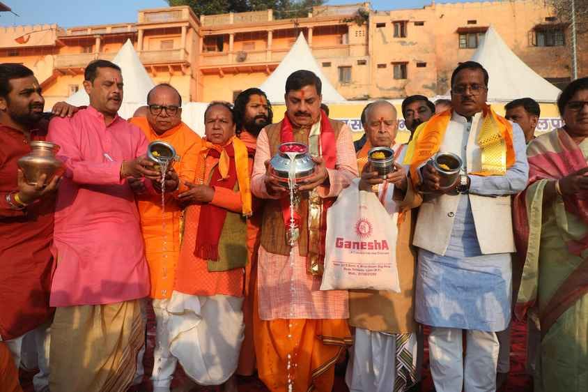 दत्त अखाड़ा घाट पर सूर्य की प्रथम किरण को अर्घ्य देकर करेंगे भारतीय नववर्ष का स्वागत, आयोजन में 