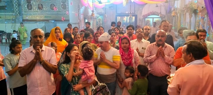 फोटो 32- सोनीपत के कामी रोड स्थित सिद्धपीठ प्राचीन श्री चंडी मां महाकाली मंदिर में पूजा-अर्चना फोटो 32- सोनीपत के कामी रोड स्थित सिद्धपीठ प्राचीन श्री चंडी मां महाकाली मंदिर में पूजा-अर्चना