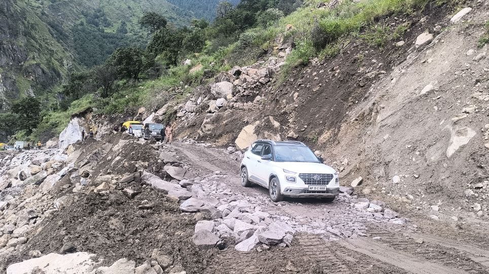निगुलसरी में आपदा प्रभावित क्षेत्र में जल्द होंगे सुरक्षा के पुख्ता इंतजाम। संवाद निगुलसरी में आपदा प्रभावित क्षेत्र में जल्द होंगे सुरक्षा के पुख्ता इंतजाम। संवाद