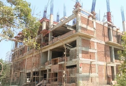 न्यू ककरा सिटी में निर्माणाधीन नगर निगम कार्यालय। संवाद