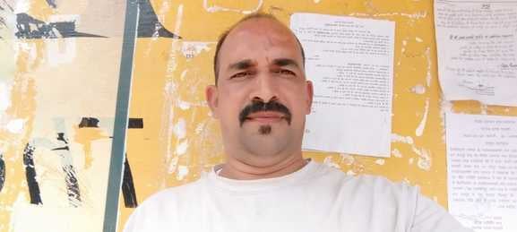 खोली पंचायत में खंड विकास अधिकारी के समक्ष प्लास्टिक बायो बेस्ट प्लांट की समस्या बताते ग्रामीण। खोली पंचायत में खंड विकास अधिकारी के समक्ष प्लास्टिक बायो बेस्ट प्लांट की समस्या बताते ग्रामीण।
