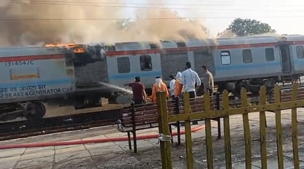 आगजनी के वीडियो
