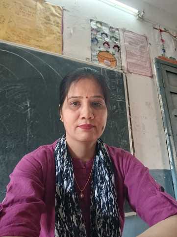 शमशेर स्कूल नाहन में दाखिला प्रक्रिया पूरी करवाते शिक्षक। संवाद शमशेर स्कूल नाहन में दाखिला प्रक्रिया पूरी करवाते शिक्षक। संवाद