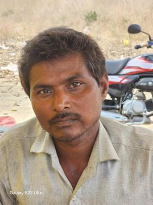 मैगलगंज में लगी सब्जी की दुकान। संवाद
