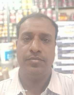 09सीटीके30 बड़ा बाजार में पाठ्यसामग्री खरीदने के लिए एक दुकान पर खड़े अभिभावक। स्रोत : अभिभाव 09सीटीके30 बड़ा बाजार में पाठ्यसामग्री खरीदने के लिए एक दुकान पर खड़े अभिभावक। स्रोत : अभिभाव